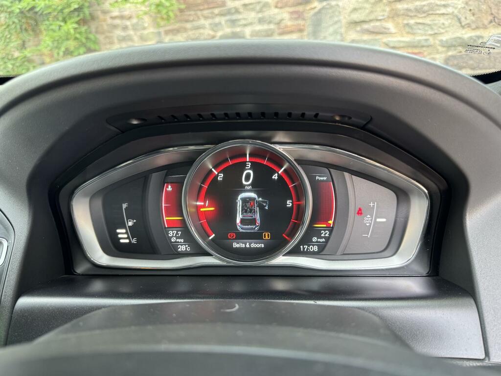 Volvo XC60 4X4 2.4 D5 Se Lux Nav Geartronic Awd Euro 5 2 Silver #17
