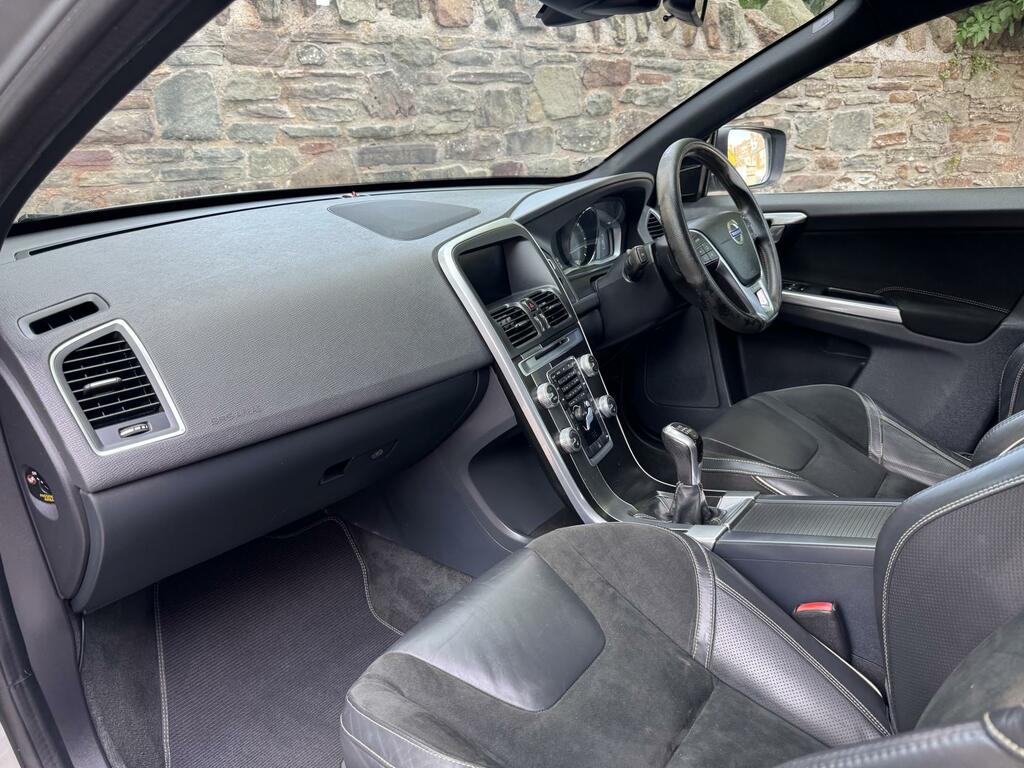 Volvo XC60 4X4 2.4 D5 Se Lux Nav Geartronic Awd Euro 5 2 Silver #14