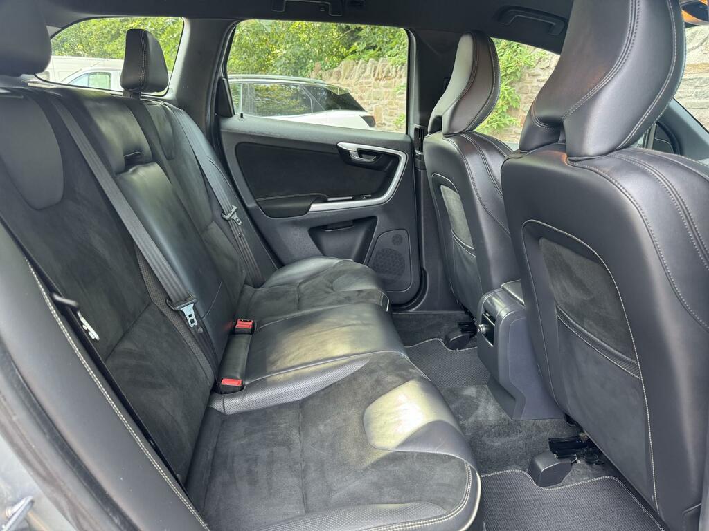 Volvo XC60 4X4 2.4 D5 Se Lux Nav Geartronic Awd Euro 5 2 Silver #23