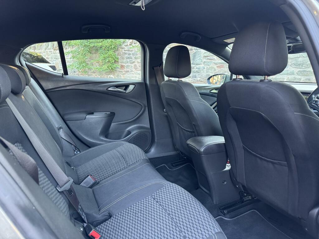 Vauxhall Astra 1.4I Turbo Design Sports Tourer Euro 6 Blue #13