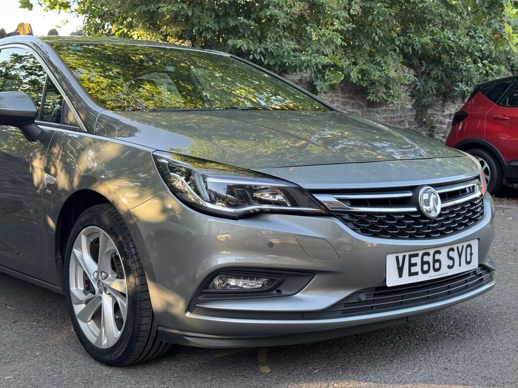Vauxhall Astra 1.4I Turbo Design Sports Tourer Euro 6 Blue #1