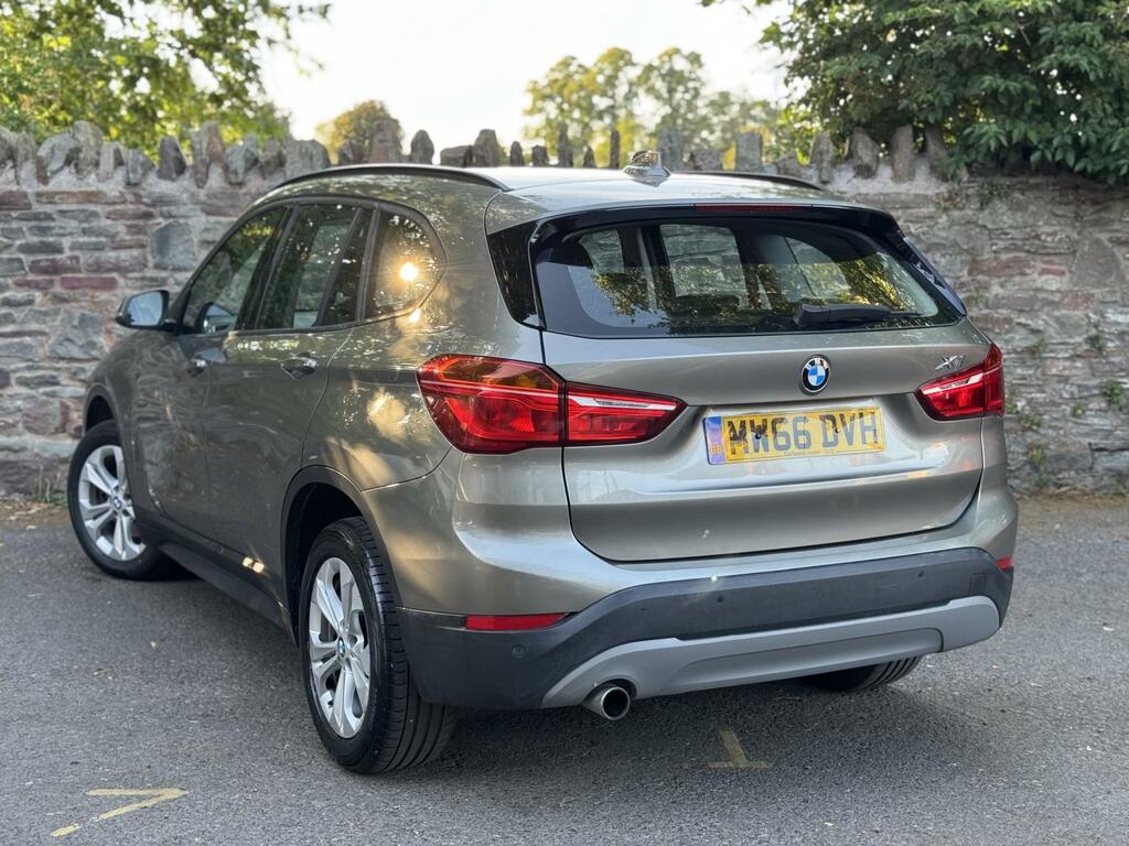BMW X1 Se Silver #6
