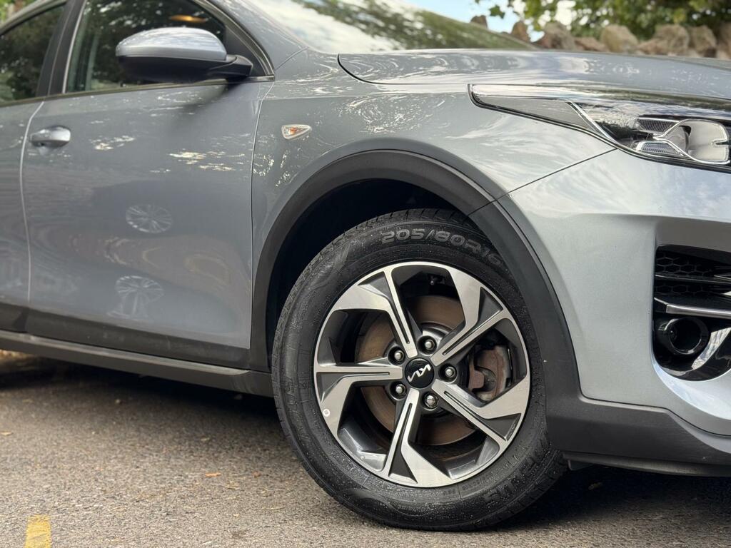 Kia Xceed 2 Silver #4