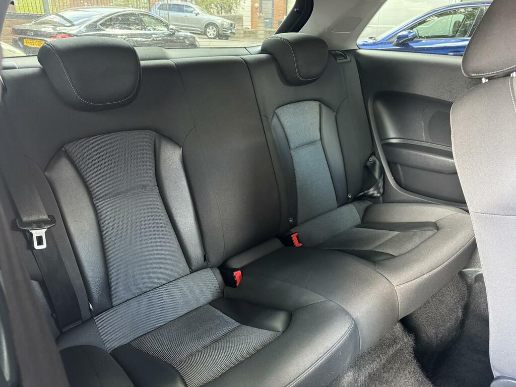 Audi A1 1.4 Tfsi Sport 122 Bhp White #20
