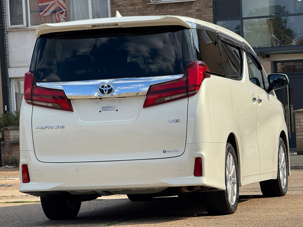 Toyota Alphard Mpv Grey #85
