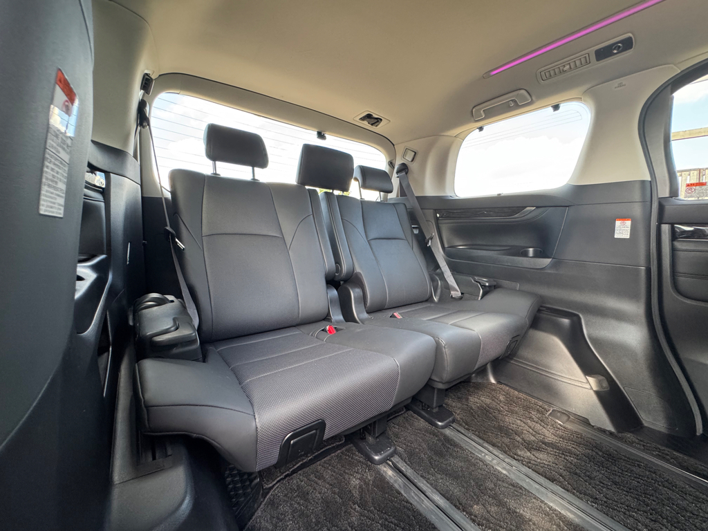Toyota Alphard Mpv Grey #60