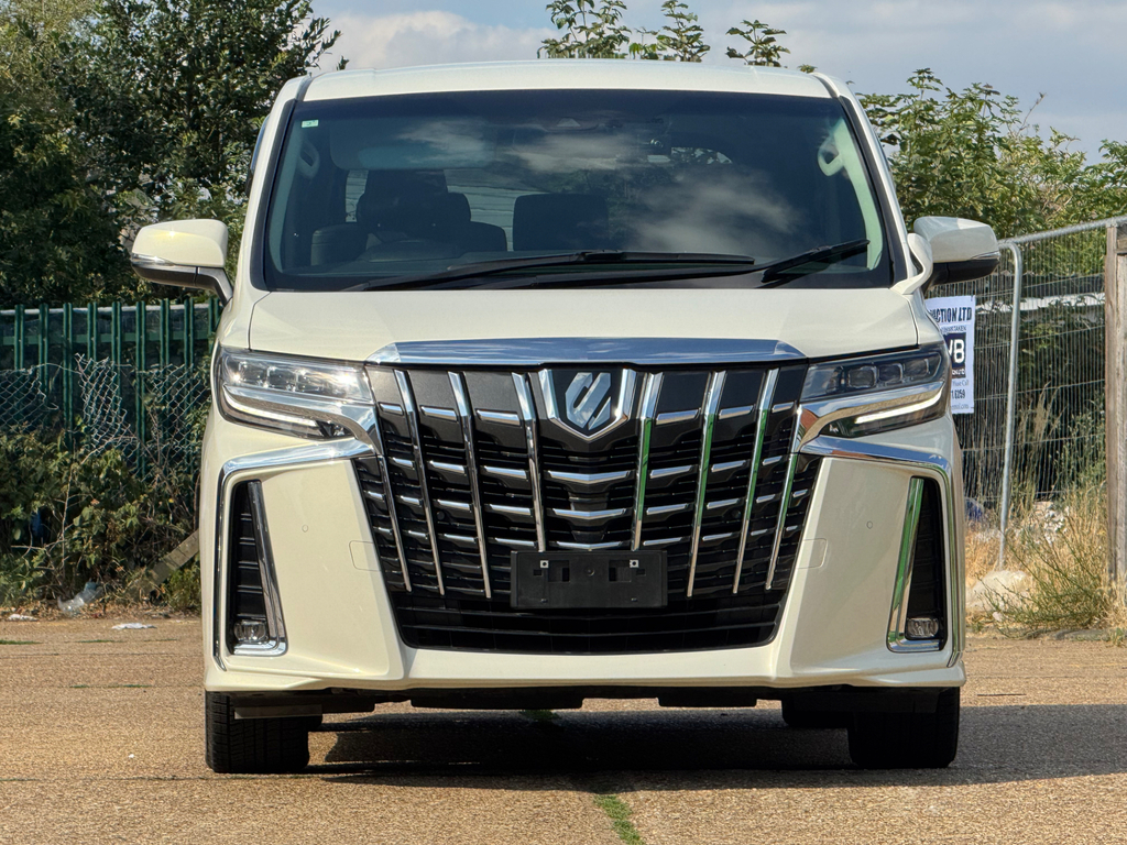 Toyota Alphard Mpv White #2