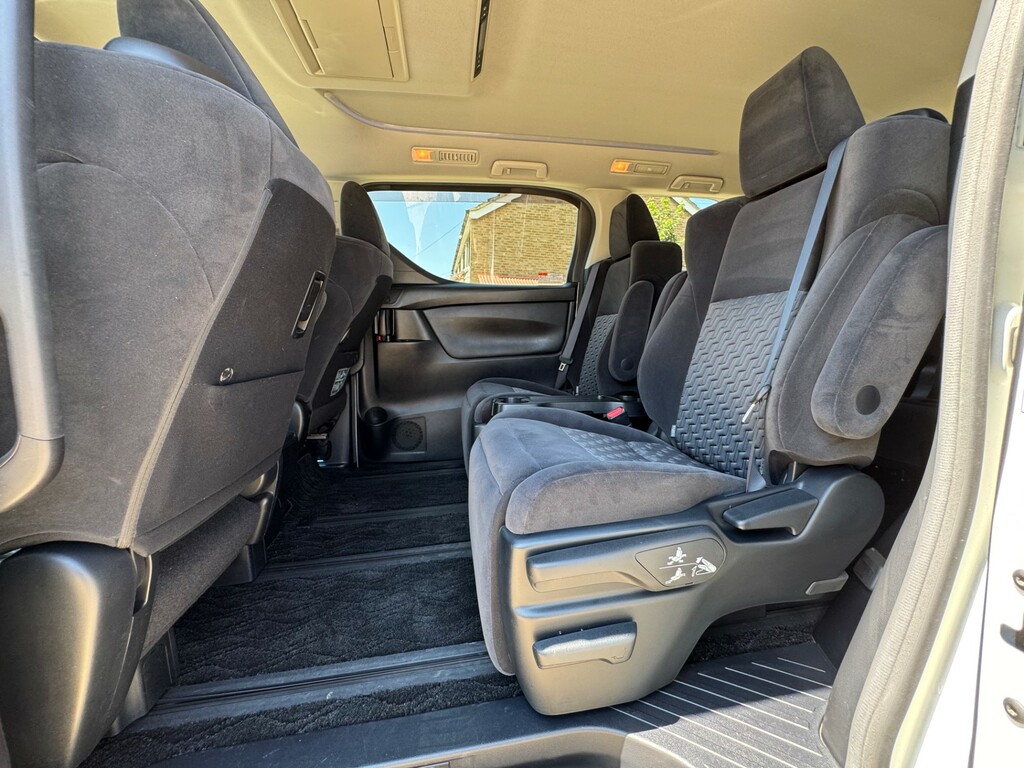 Toyota Vellfire Velfire Black #22