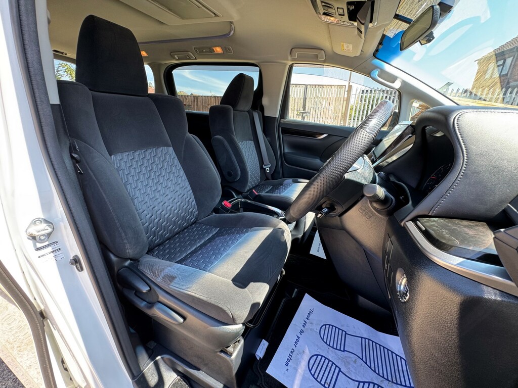 Toyota Vellfire Velfire Black #11