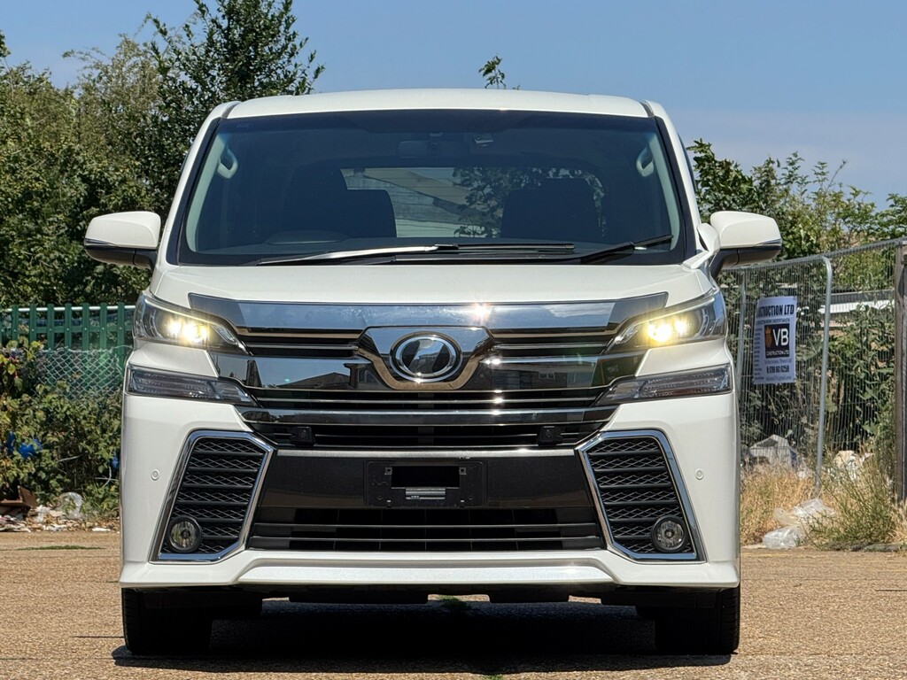 Toyota Vellfire Mpv White #2
