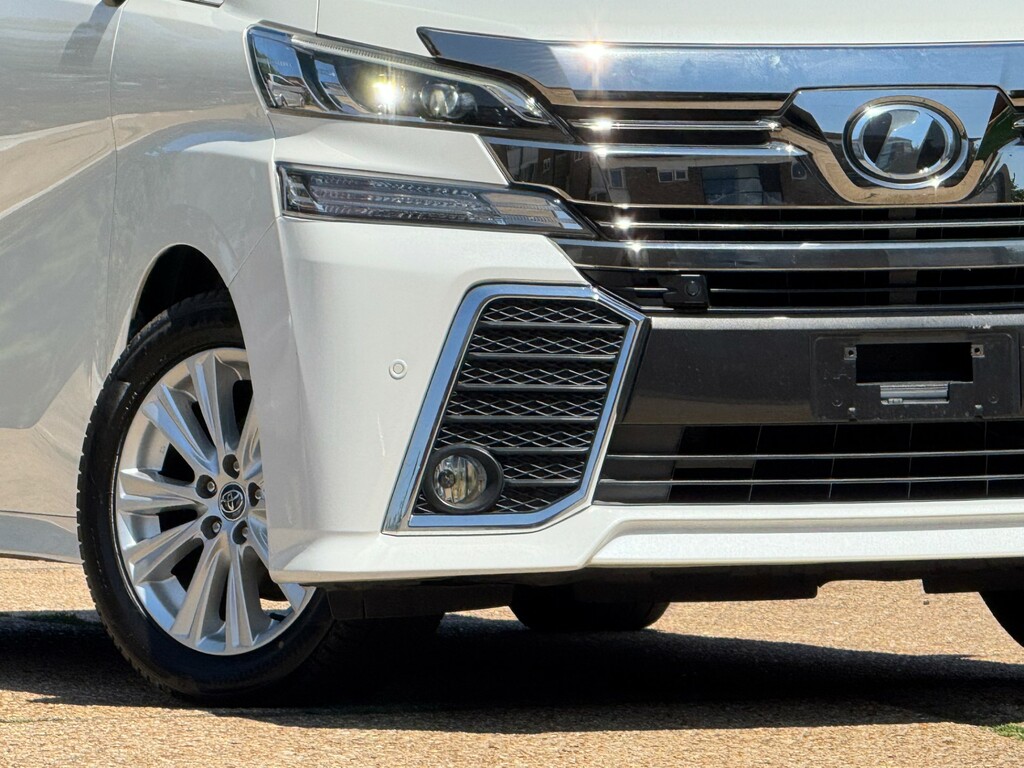 Toyota Vellfire Velfire Black #77