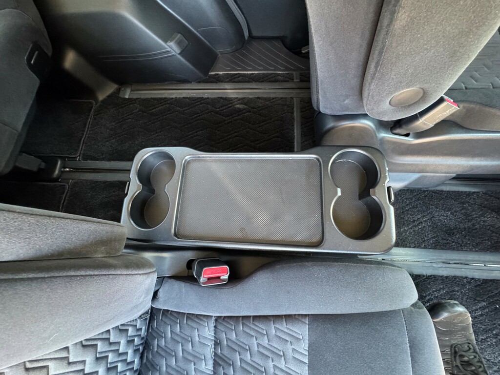 Toyota Vellfire Velfire Black #31