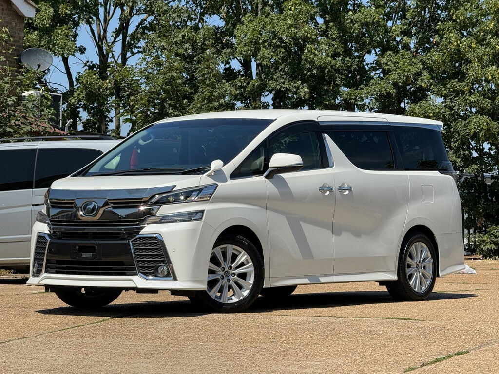 Toyota Vellfire Mpv White #3