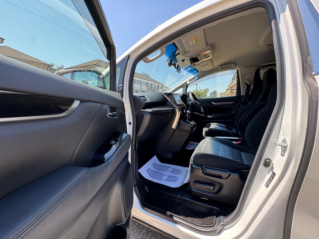Toyota Vellfire Velfire Black #14