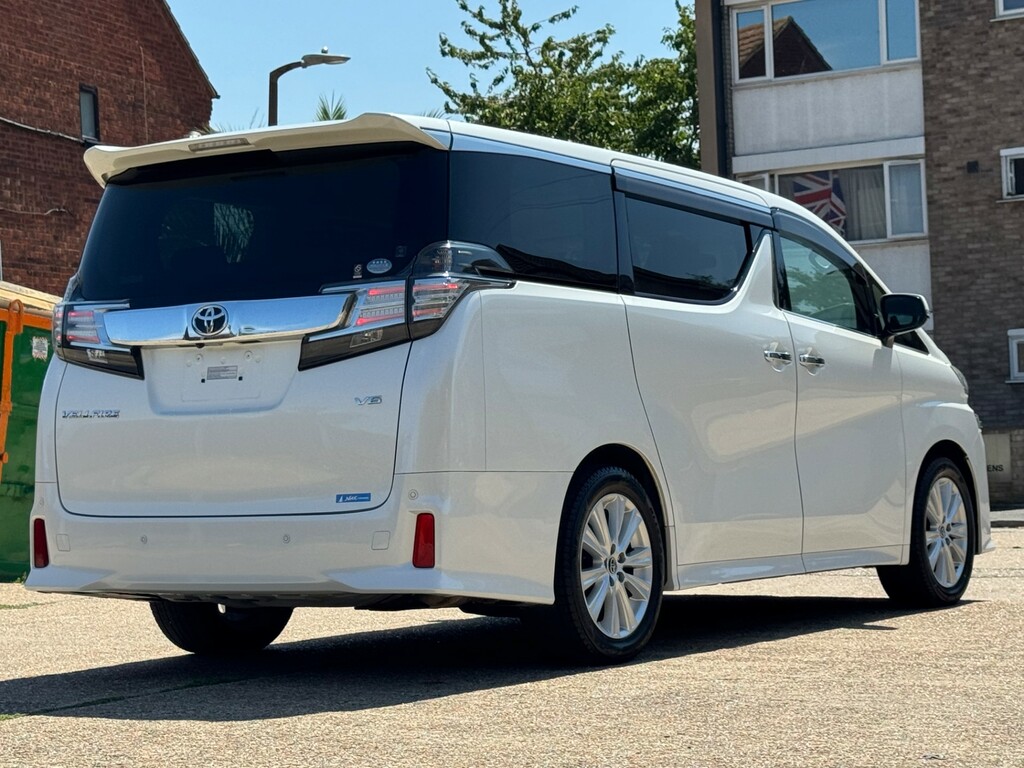 Toyota Vellfire Mpv White #6