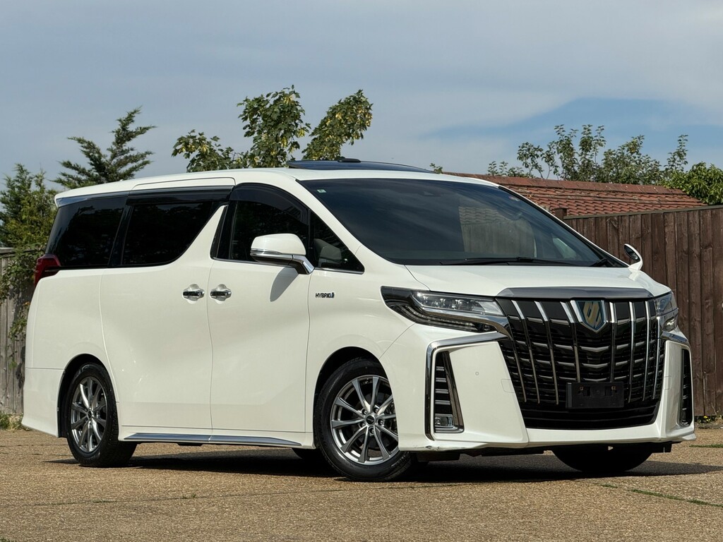Toyota Alphard Mpv White