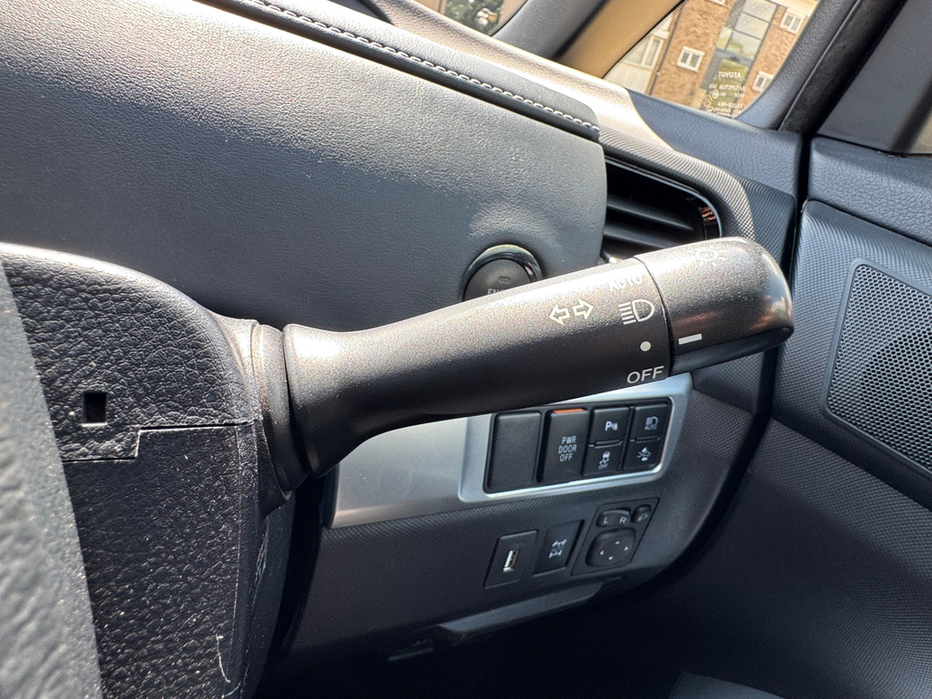 Toyota Estima Aeras Smart Edition 2.4 7 Seats Mpv Ul Brown #54