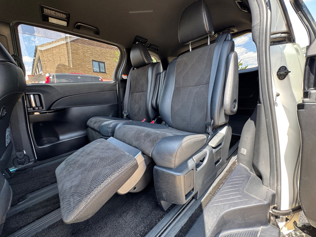 Toyota Estima Aeras Smart Edition 2.4 7 Seats Mpv Ul Brown #24