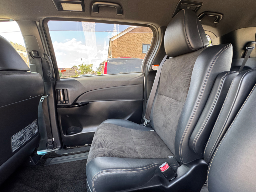 Toyota Estima Aeras Smart Edition 2.4 7 Seats Mpv Ul Brown #29