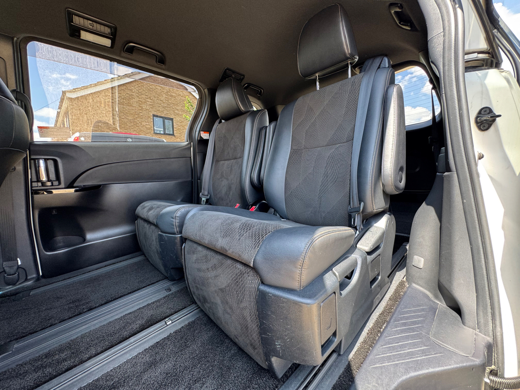 Toyota Estima Aeras Smart Edition 2.4 7 Seats Mpv Ul Brown #25