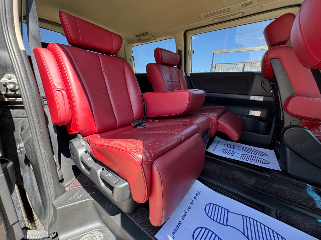 Nissan Elgrand 2.5 Mpv White #23