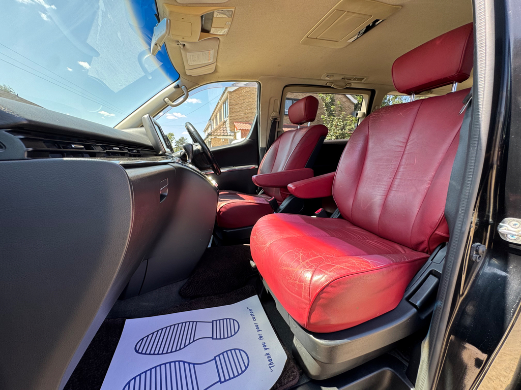 Nissan Elgrand 2.5 Mpv White #12