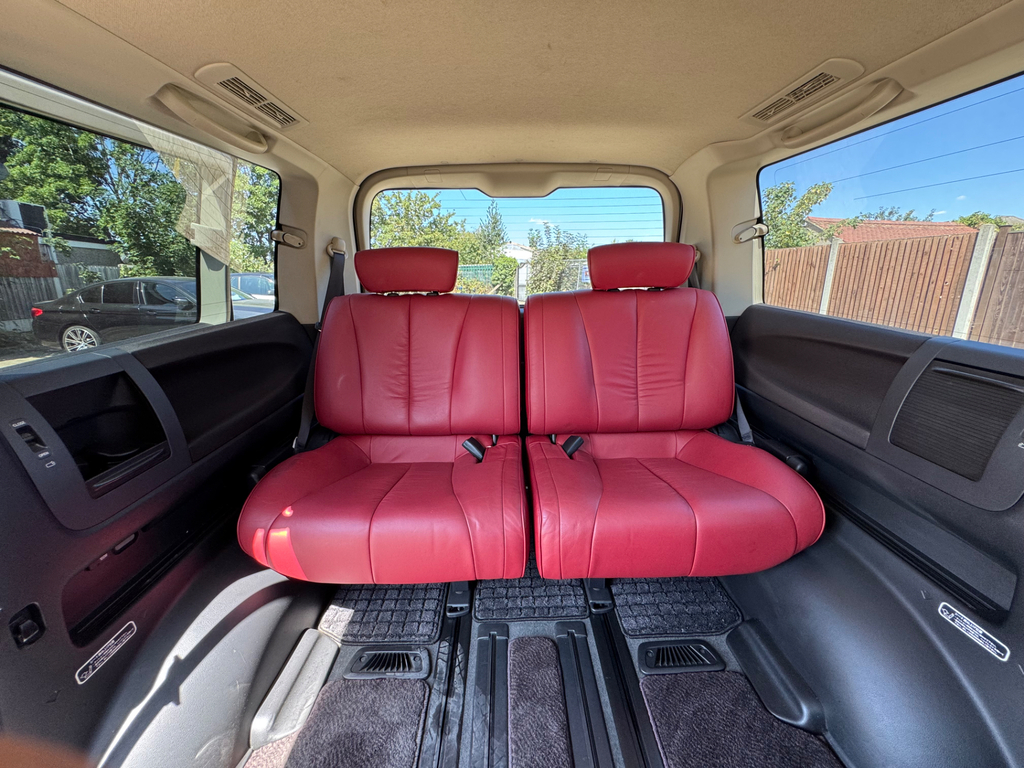 Nissan Elgrand 2.5 Mpv White #28