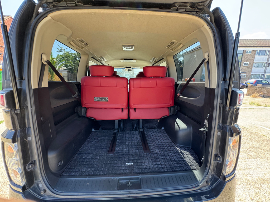 Nissan Elgrand 2.5 Mpv White #34