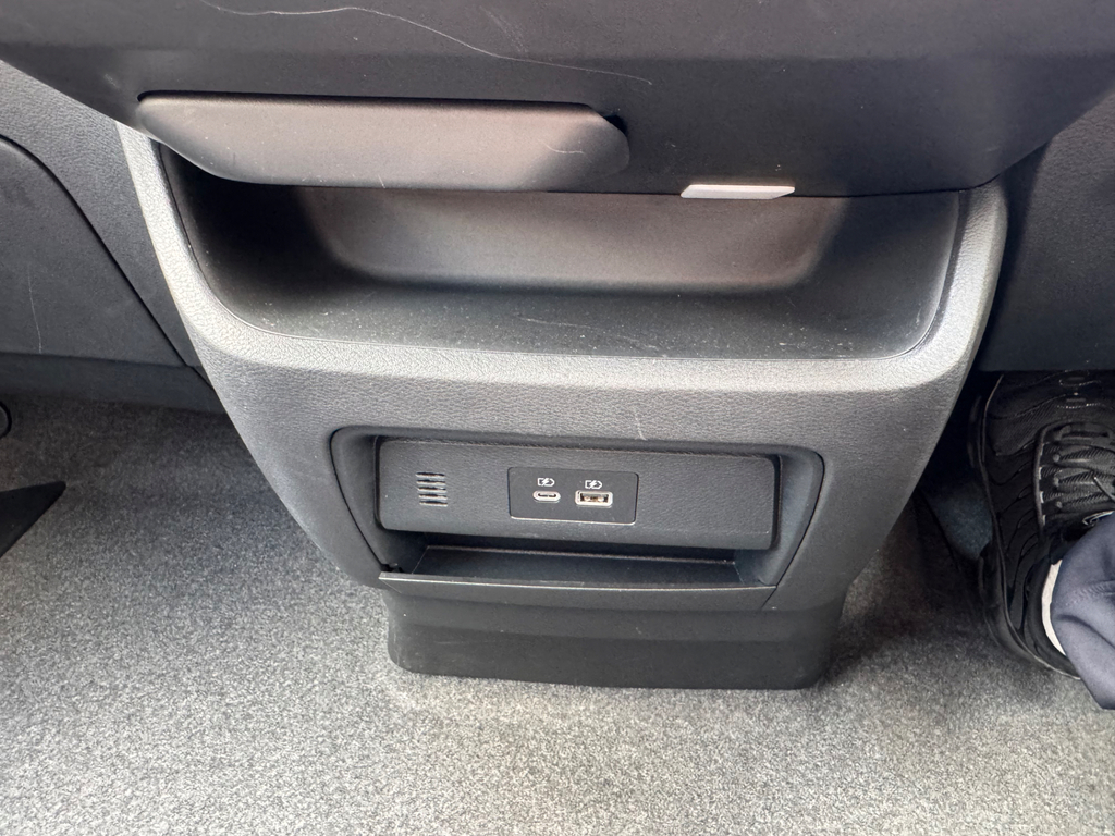 Nissan Serena 2014 Model 8 White #53