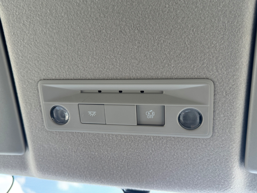 Nissan Serena 2014 Model 8 White #55