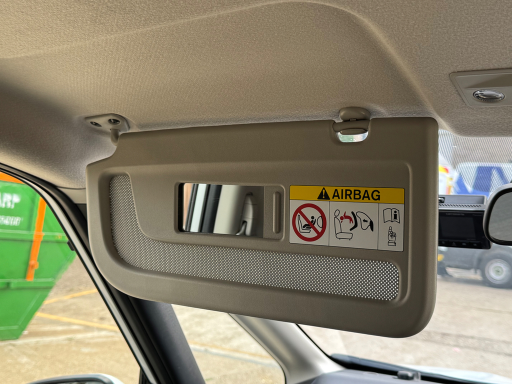 Nissan Serena 2014 Model 8 White #66