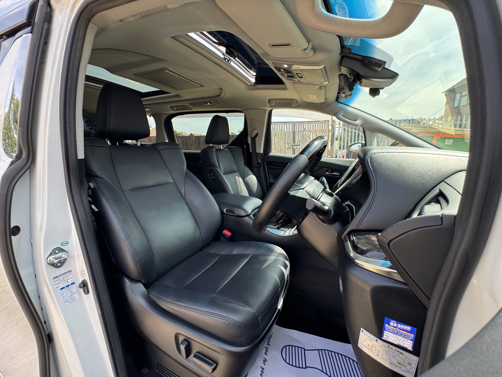Toyota Vellfire Mpv 2.5X 8 Seats 201867 White #15