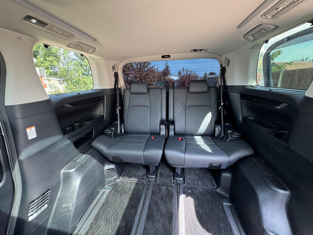 Toyota Vellfire Mpv 2.5X 8 Seats 201867 White #64