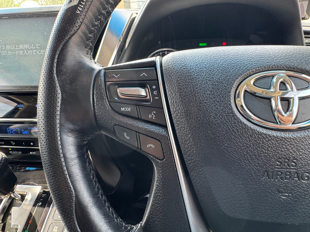 Toyota Vellfire Mpv 2.5X 8 Seats 201867 White #42