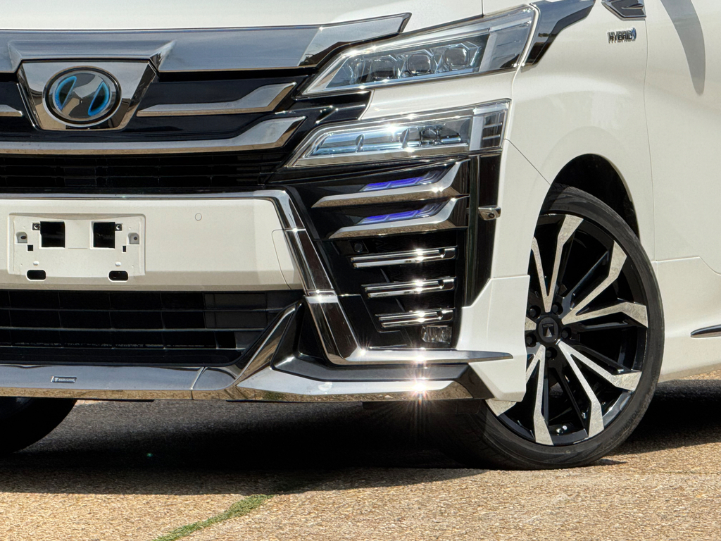 Toyota Vellfire Mpv 2.5X 8 Seats 201867 White #79