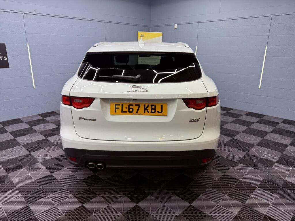 Jaguar F-Pace 2.0 D200 R-dynamic S Awd Red #68