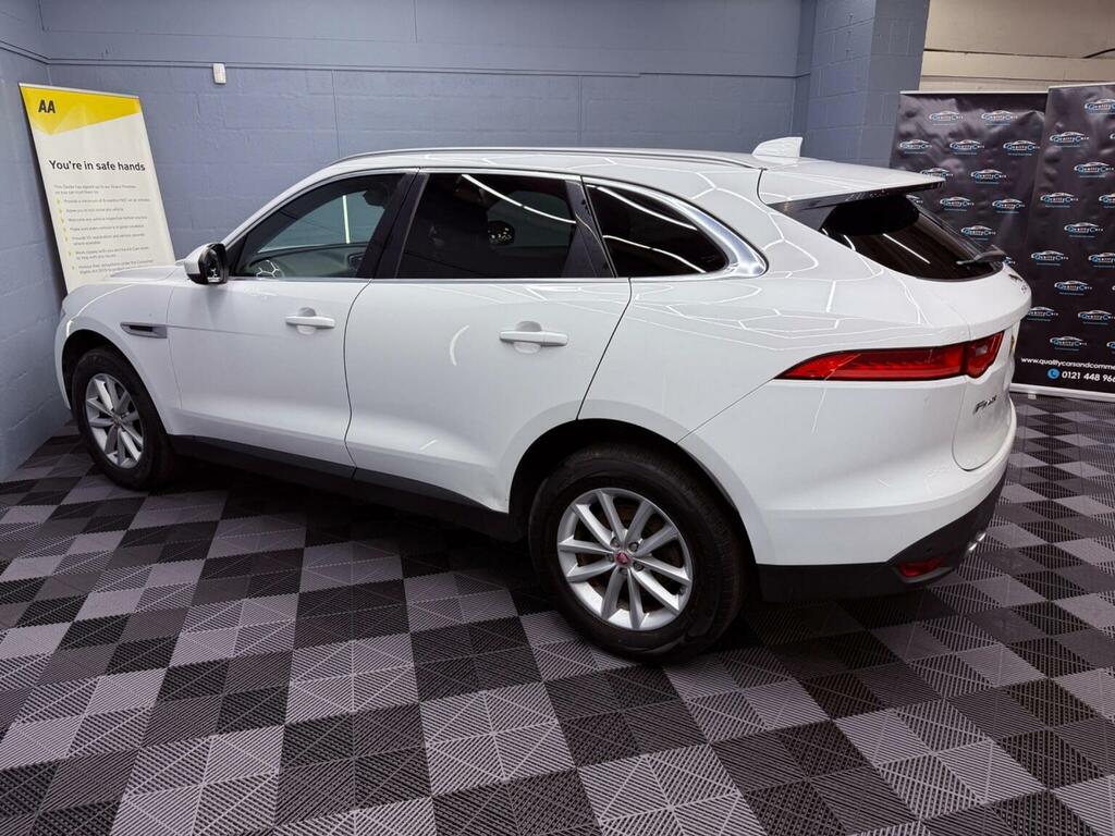 Jaguar F-Pace 2.0 D200 R-dynamic S Awd Red #66