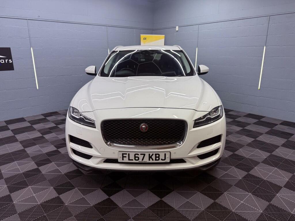 Jaguar F-Pace 2.0 D200 R-dynamic S Awd Red #8