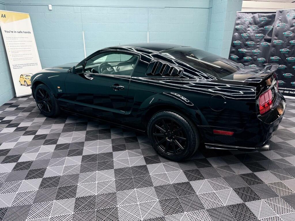 Ford Mustang 4.0 Black #60