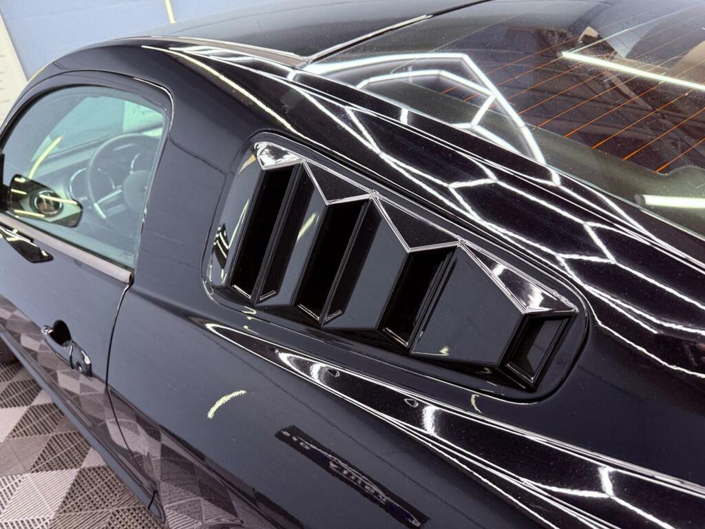 Ford Mustang 4.0 Black #50