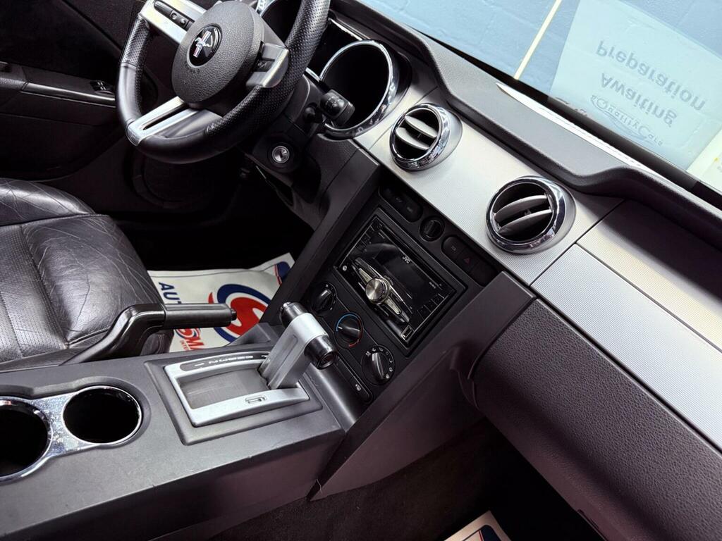 Ford Mustang 4.0 Black #35