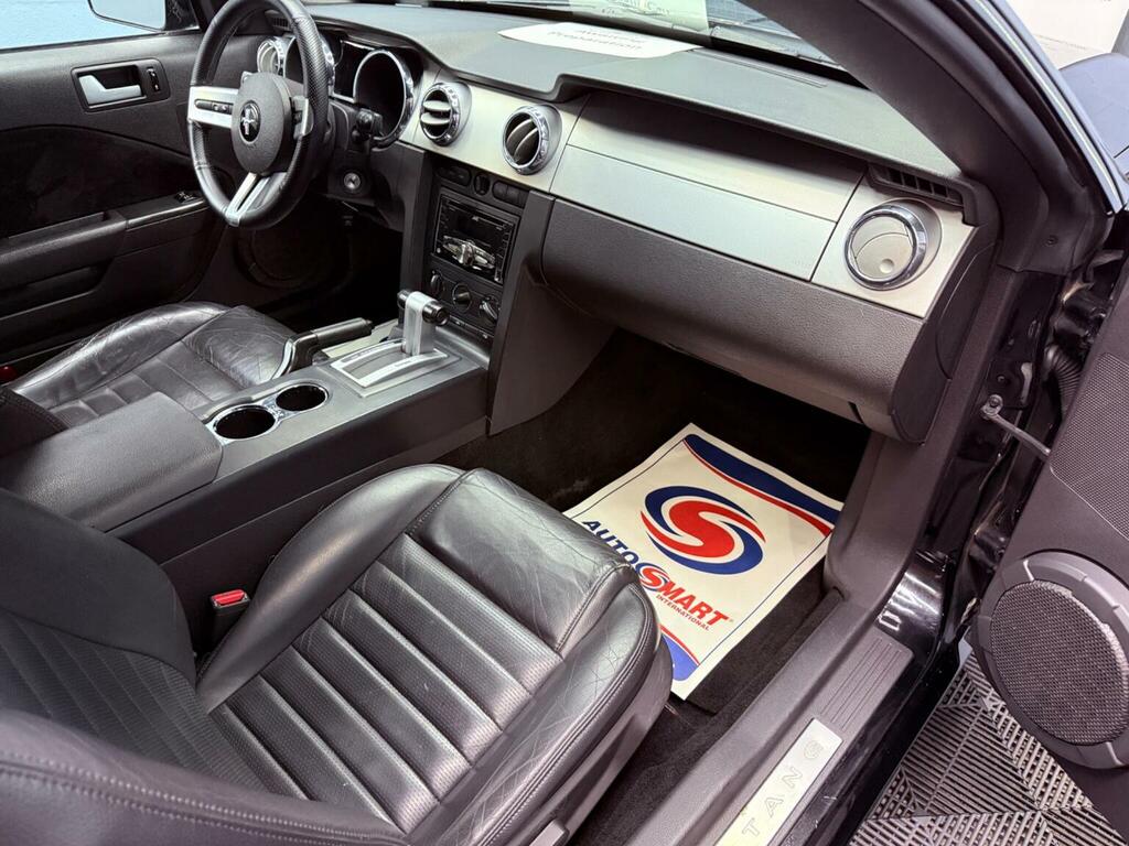Ford Mustang 4.0 Black #36