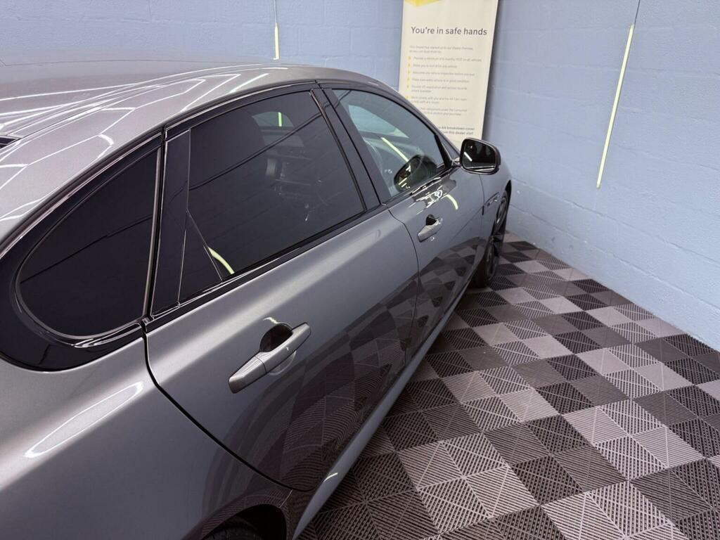 Jaguar XF 2.0I Portfolio Sportbrake Euro 6 Ss Blue #58
