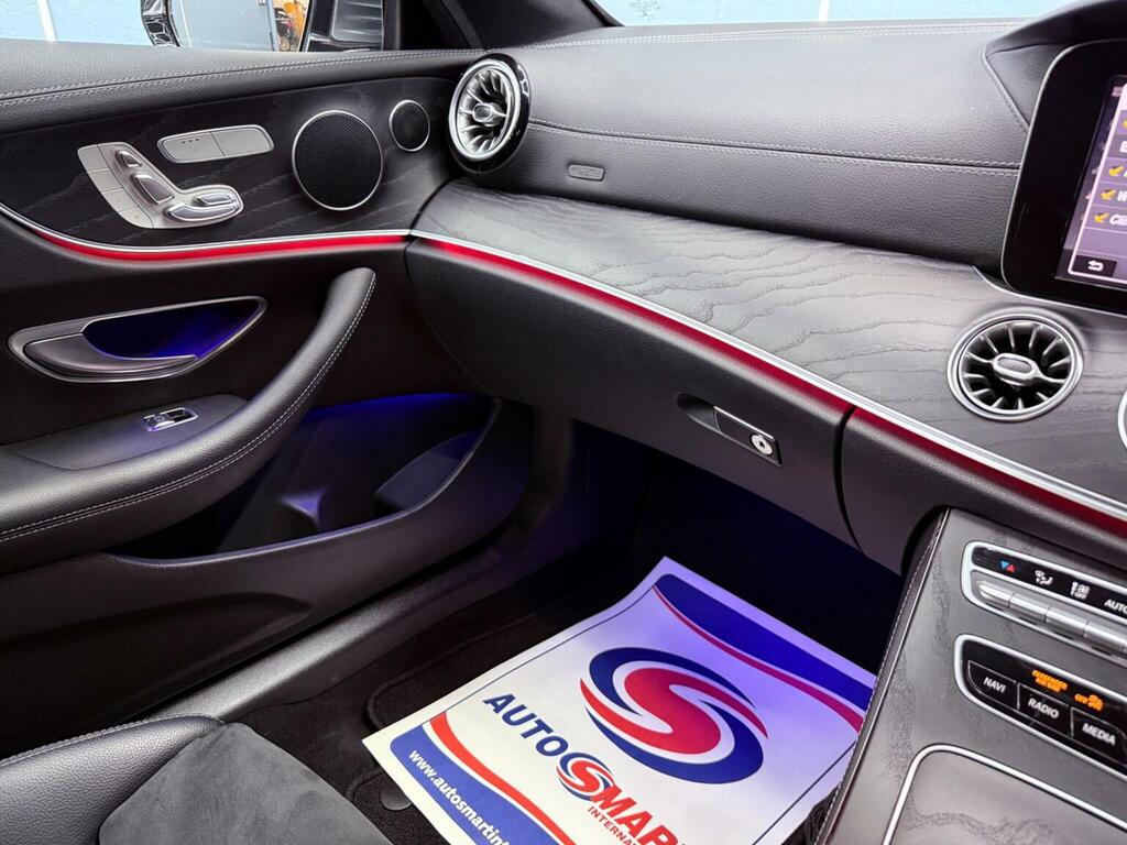 Mercedes-Benz E Class Black #16