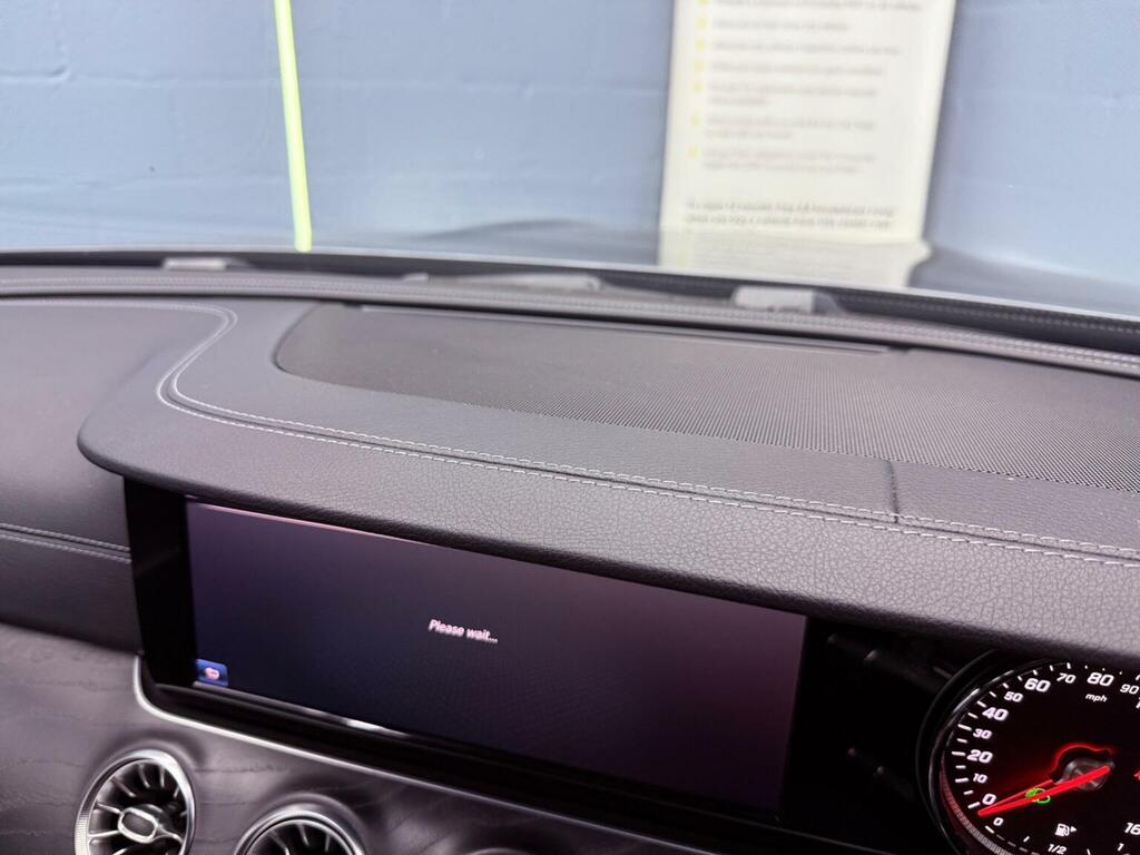 Mercedes-Benz E Class Black #17