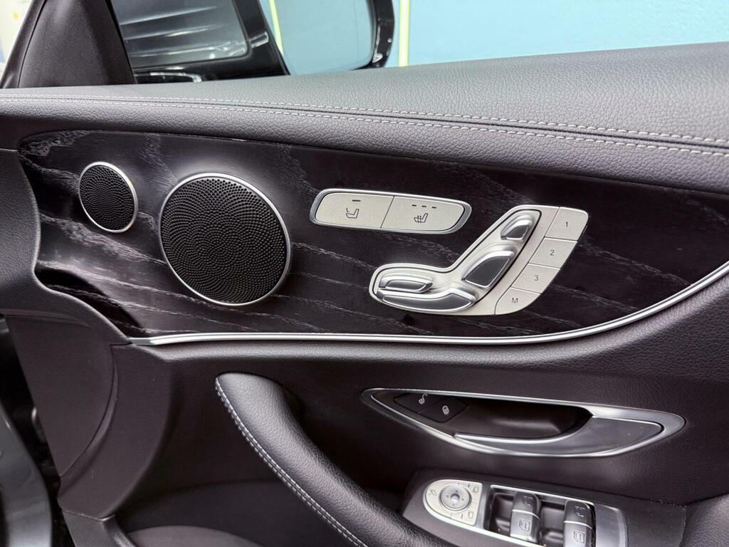 Mercedes-Benz E Class Black #59