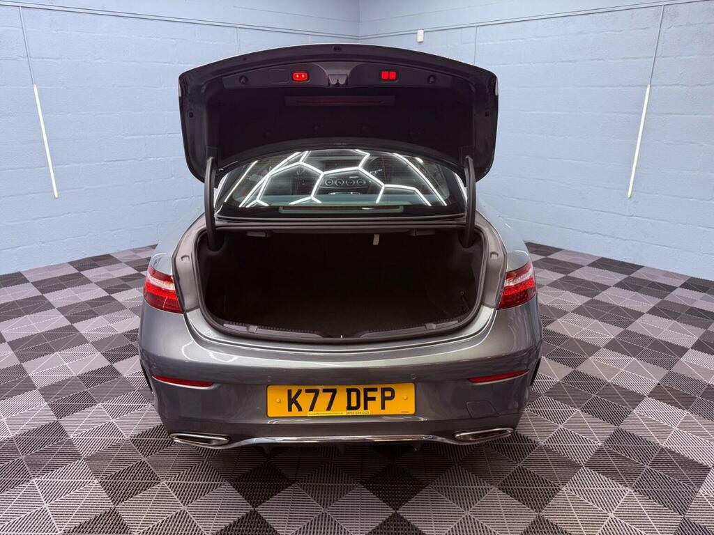 Mercedes-Benz E Class Black #51