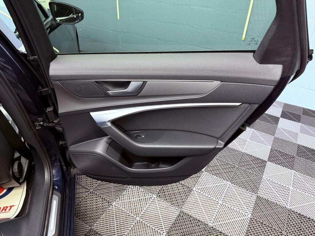 Audi A6 Avant S Line Black #50