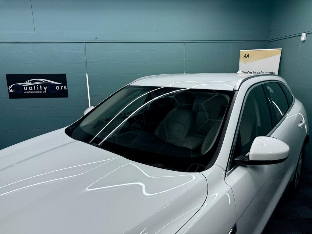 Jaguar F-Pace 2.0 D180 Prestige Awd Euro 6 Ss YB17VPM White #5