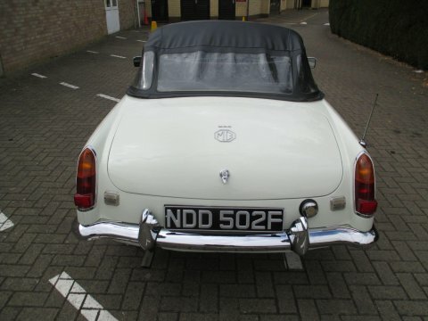 MG MGC 2.9 White #6